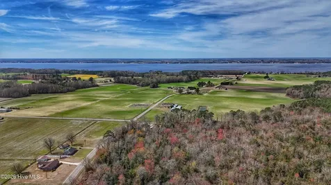 1612 Rocky Hock Landing Road Edenton NC 27932