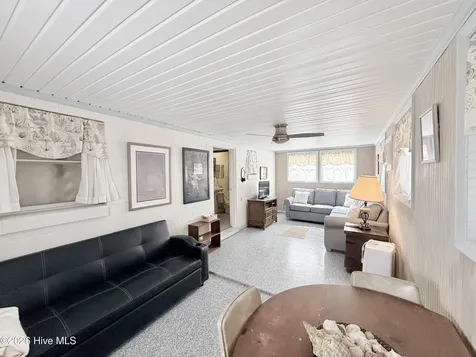 124 Bayshore Drive Cape Carteret NC 28584