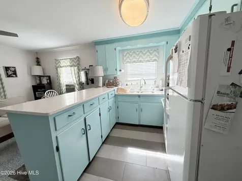 124 Bayshore Drive Cape Carteret NC 28584