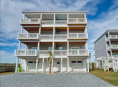 208 Goldsboro Drive North Topsail Beach NC 28460