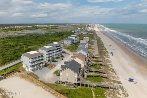 208 Goldsboro Drive North Topsail Beach NC 28460