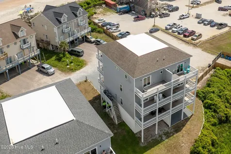 208 Goldsboro Drive North Topsail Beach NC 28460