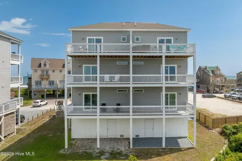 208 Goldsboro Drive North Topsail Beach NC 28460