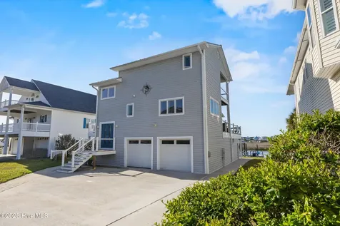103 E Island Drive Oak Island NC 28465