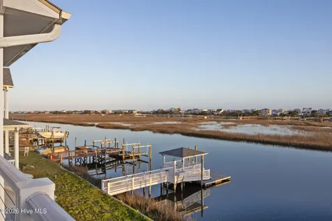 103 E Island Drive Oak Island NC 28465