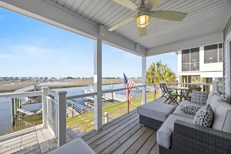 103 E Island Drive Oak Island NC 28465