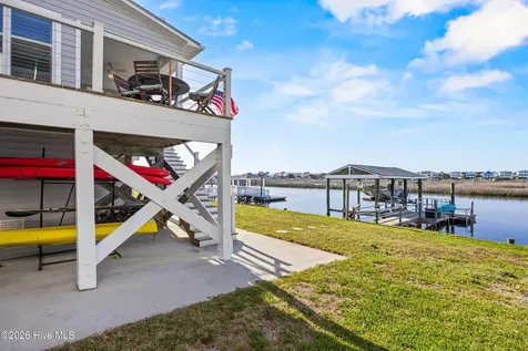 103 E Island Drive Oak Island NC 28465