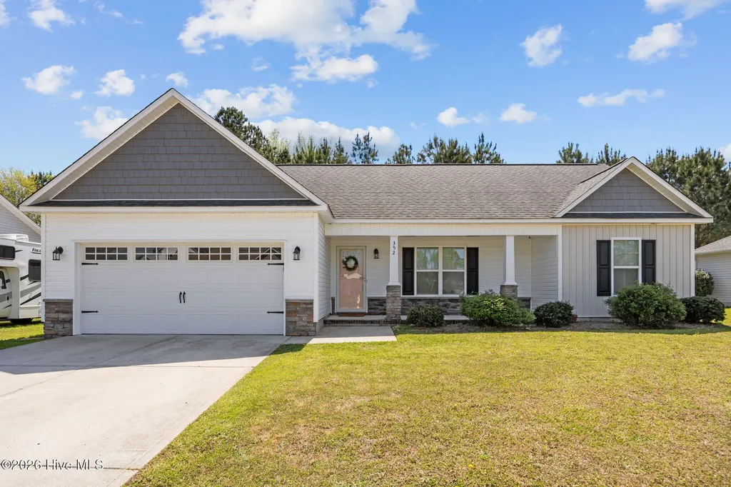 352 Tamarack Drive Ayden NC 28513