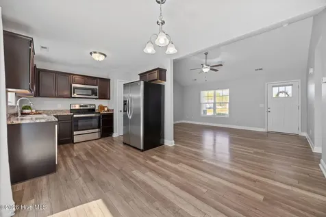 352 Tamarack Drive Ayden NC 28513
