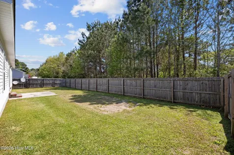 352 Tamarack Drive Ayden NC 28513