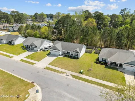 352 Tamarack Drive Ayden NC 28513