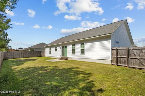 352 Tamarack Drive Ayden NC 28513