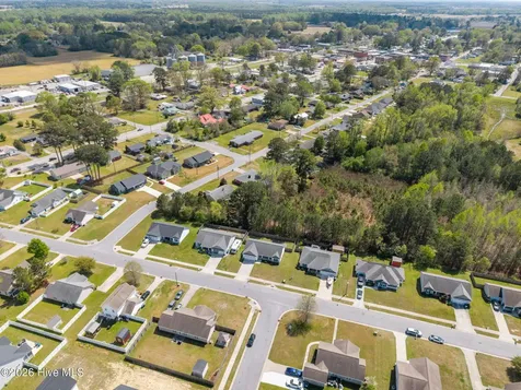 352 Tamarack Drive Ayden NC 28513