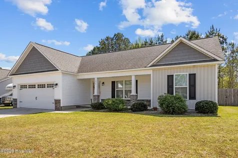 352 Tamarack Drive Ayden NC 28513