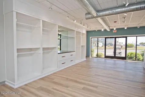 9004 Louise Avenue Emerald Isle NC 28594