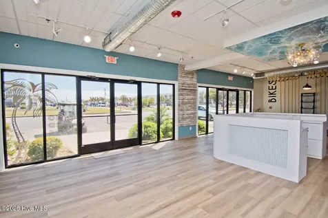 9004 Louise Avenue Emerald Isle NC 28594