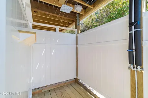 129 Dogwood Circle Pine Knoll Shores NC 28512