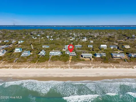 129 Dogwood Circle Pine Knoll Shores NC 28512