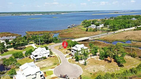 105 Mistiflower Court Wilmington NC 28412