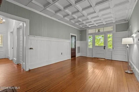 802 N Poplar Street Aberdeen NC 28315