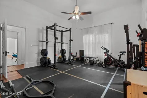 802 N Poplar Street Aberdeen NC 28315