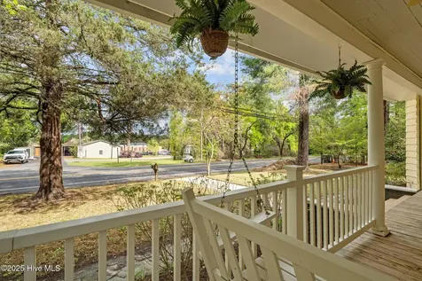 802 N Poplar Street Aberdeen NC 28315