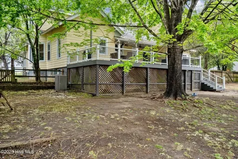 802 N Poplar Street Aberdeen NC 28315