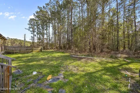 740 Broad Creek Road New Bern NC 28560