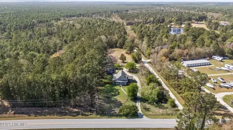 740 Broad Creek Road New Bern NC 28560