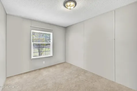 920 Pickett Road NE Leland NC 28451