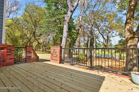 70 Clubhouse Drive SW Supply NC 28462