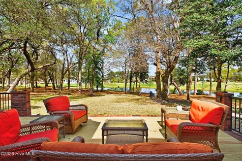 70 Clubhouse Drive SW Supply NC 28462