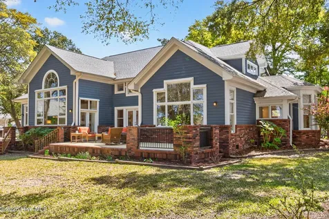 70 Clubhouse Drive SW Supply NC 28462