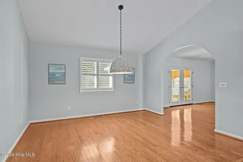 120 Robin Crescent Cape Carteret NC 28584
