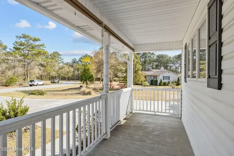 120 Robin Crescent Cape Carteret NC 28584
