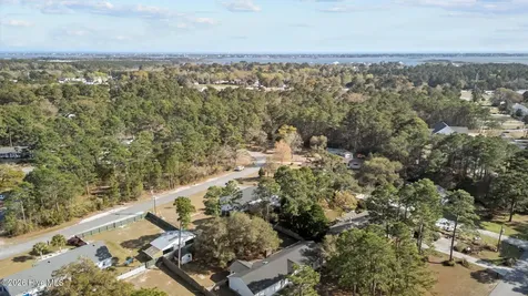 120 Robin Crescent Cape Carteret NC 28584