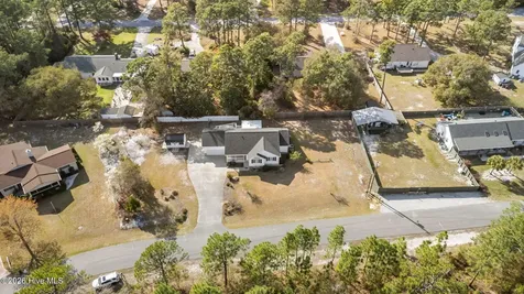 120 Robin Crescent Cape Carteret NC 28584