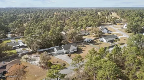 120 Robin Crescent Cape Carteret NC 28584