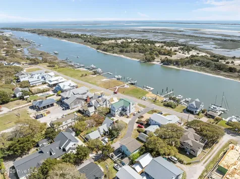 103 Sunshine Court Beaufort NC 28516