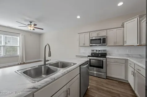 349 S Stingray Lane Sneads Ferry NC 28460