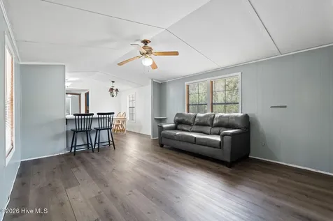 1035 Cockleshell Drive SW Supply NC 28462