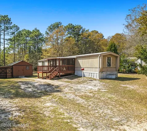 1035 Cockleshell Drive SW Supply NC 28462
