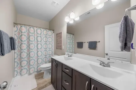 38 E Conolly Court Hampstead NC 28443