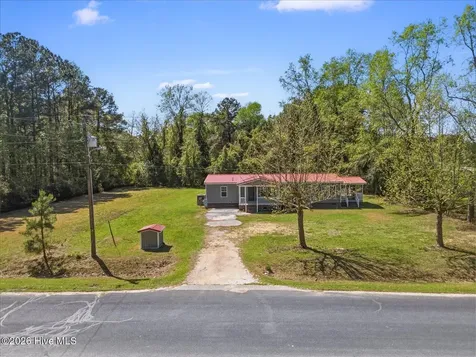 234 Bullard Road Chadbourn NC 28431