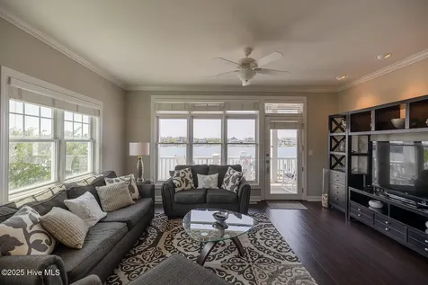 10 W Columbia Street W Wrightsville Beach NC 28480