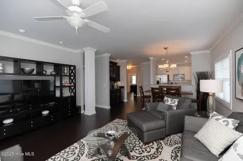 10 W Columbia Street W Wrightsville Beach NC 28480