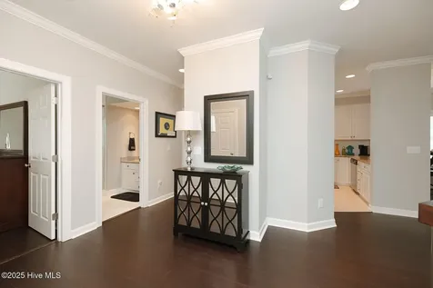 10 W Columbia Street W Wrightsville Beach NC 28480