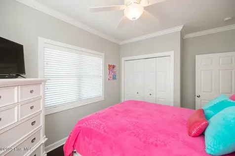 10 W Columbia Street W Wrightsville Beach NC 28480