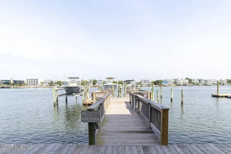 10 W Columbia Street W Wrightsville Beach NC 28480