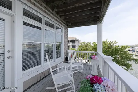 10 W Columbia Street W Wrightsville Beach NC 28480